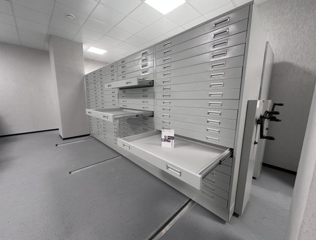 мобильные стеллажи с выдвижными ящиками